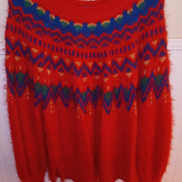 Holiday Sweater - Picture 2 of 4